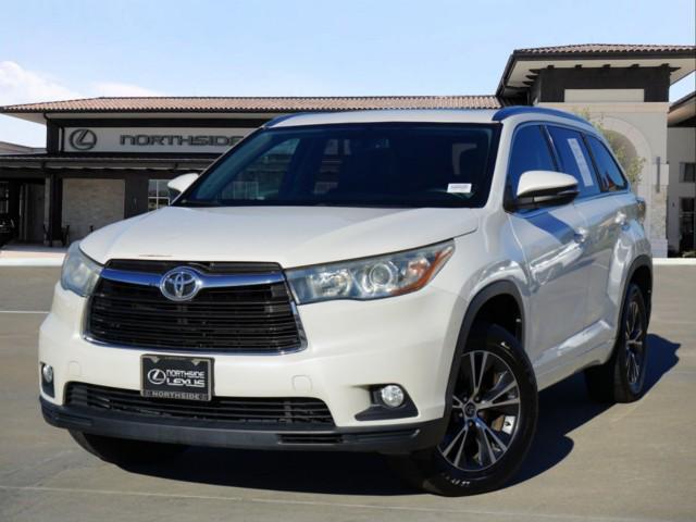 used 2016 Toyota Highlander car, priced at $17,700