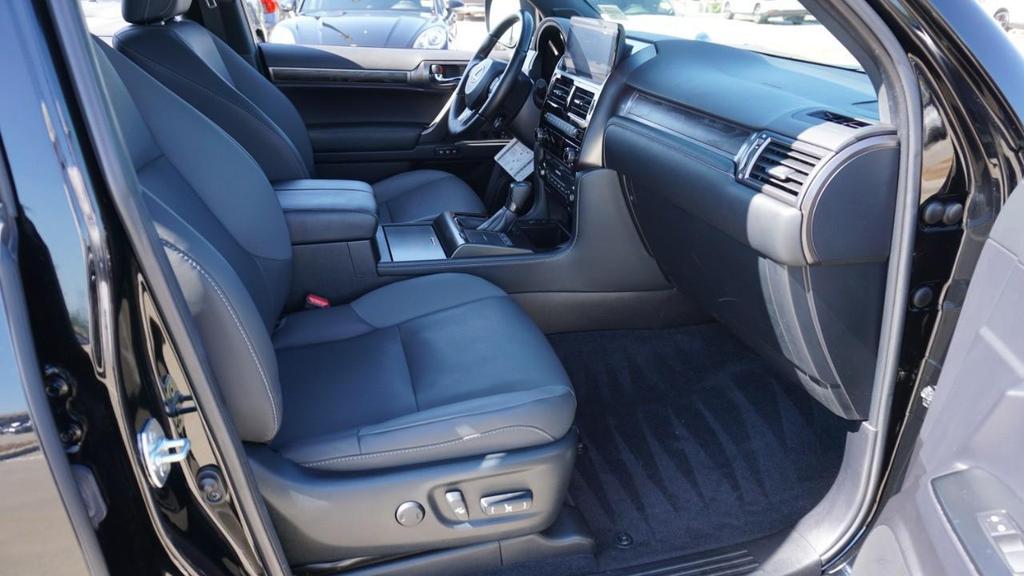 used 2022 Lexus GX 460 car, priced at $42,848