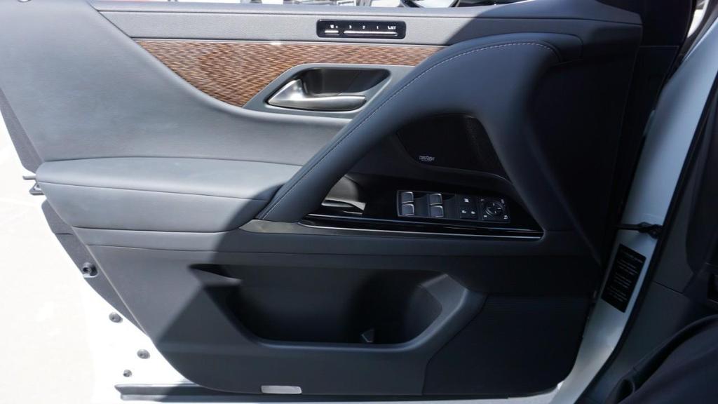 used 2023 Lexus LX 600 car, priced at $99,986