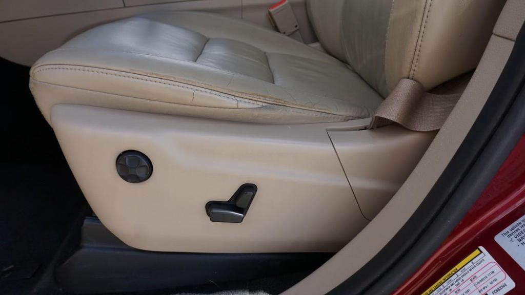 used 2015 Jeep Grand Cherokee car, priced at $11,900