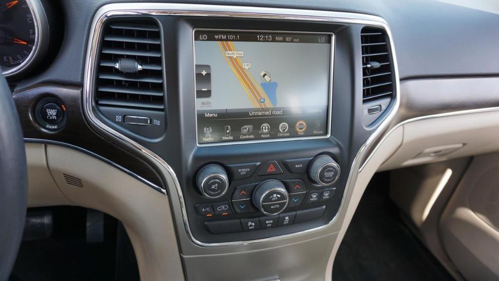 used 2015 Jeep Grand Cherokee car, priced at $11,900