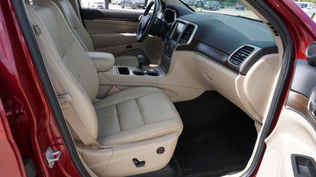 used 2015 Jeep Grand Cherokee car, priced at $11,900