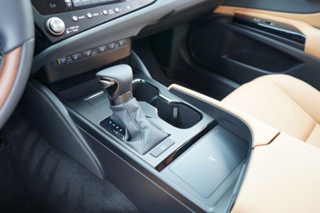 used 2025 Lexus ES 350 car, priced at $53,300