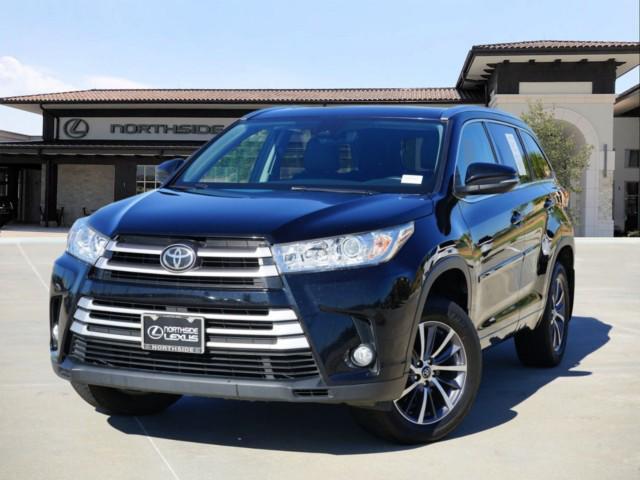 used 2018 Toyota Highlander car, priced at $22,500