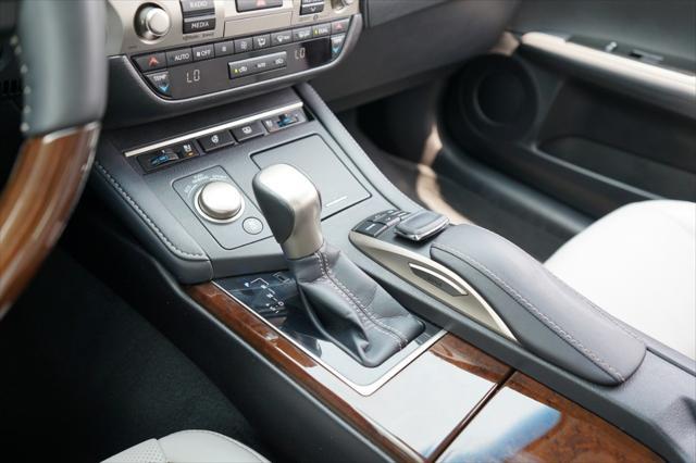 used 2017 Lexus ES 350 car, priced at $21,403