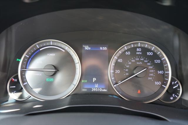 used 2017 Lexus ES 300h car, priced at $25,393
