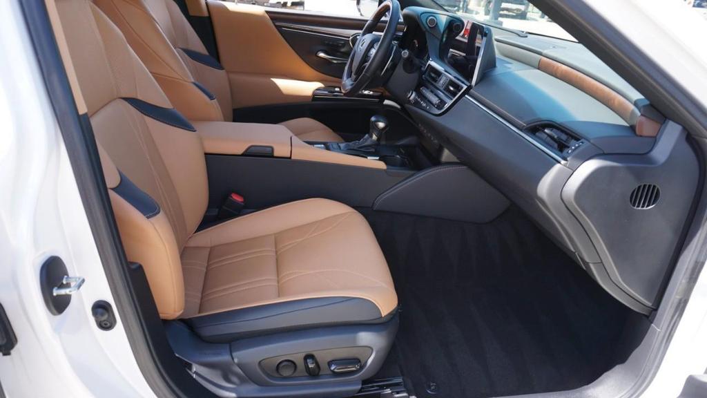 used 2023 Lexus ES 350 car, priced at $44,155