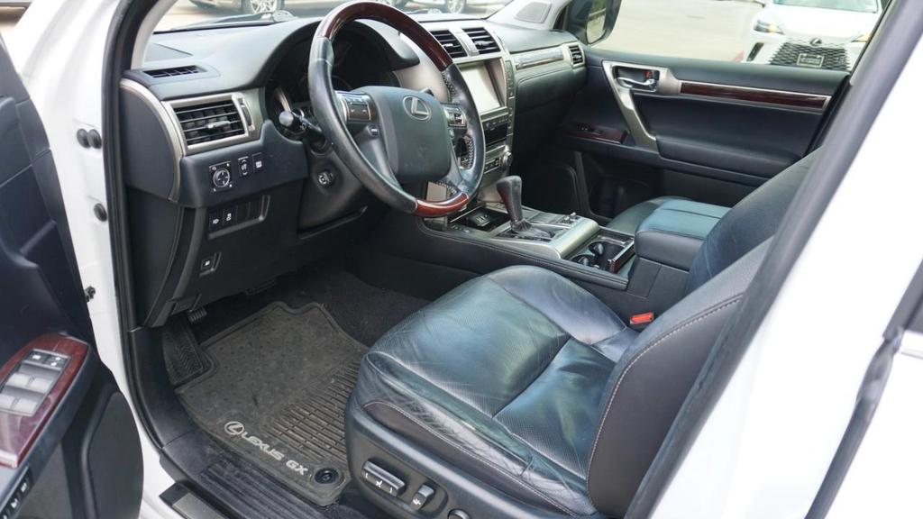 used 2017 Lexus GX 460 car, priced at $24,900