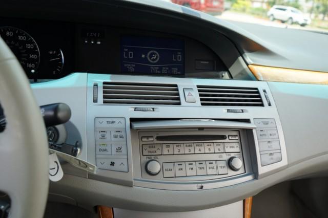 used 2005 Toyota Avalon car, priced at $10,900