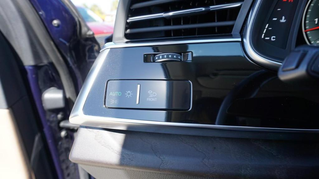 used 2022 Audi Q7 car, priced at $38,810
