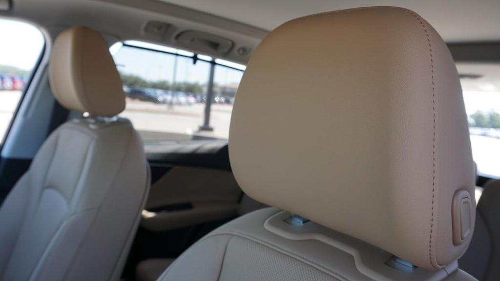 used 2022 Audi Q7 car, priced at $38,810