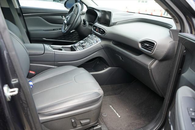 used 2022 Hyundai Santa Fe car, priced at $27,834