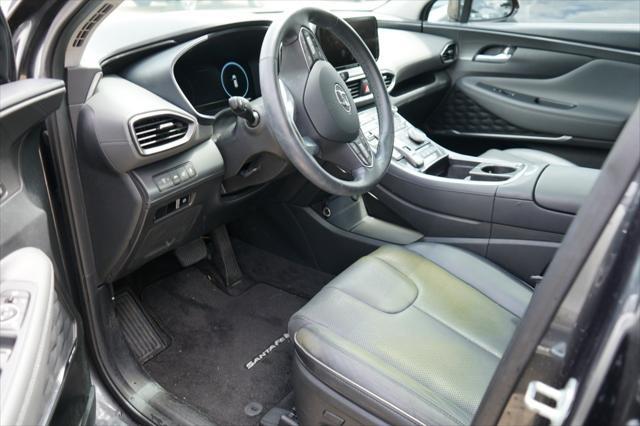 used 2022 Hyundai Santa Fe car, priced at $27,834