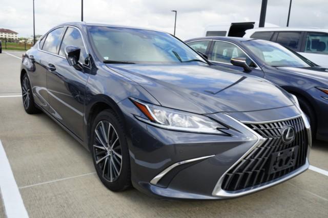 used 2022 Lexus ES 350 car, priced at $30,700