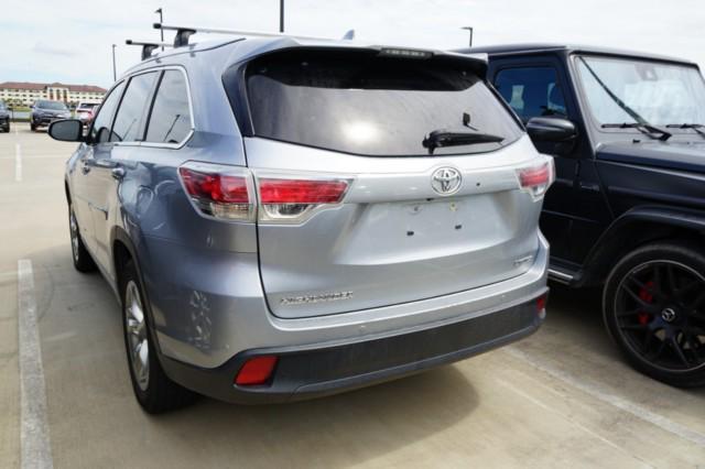 used 2014 Toyota Highlander car, priced at $16,900