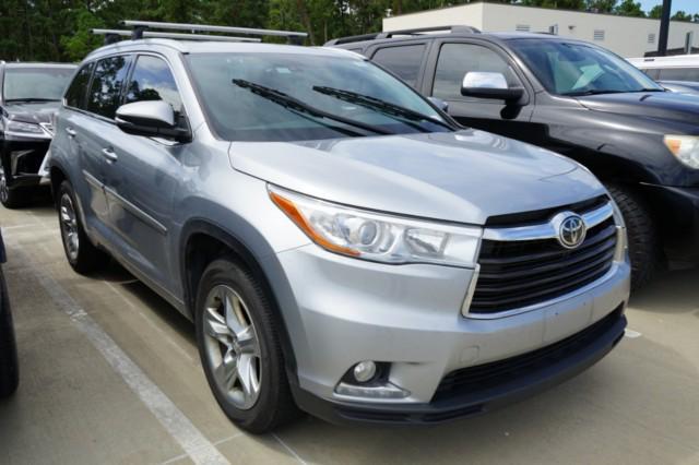 used 2014 Toyota Highlander car, priced at $16,900