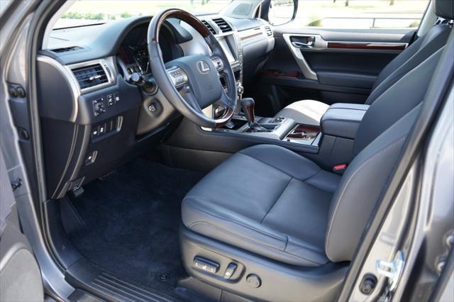 used 2019 Lexus GX 460 car, priced at $34,900