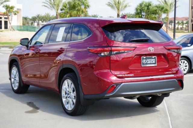 used 2020 Toyota Highlander car, priced at $38,693