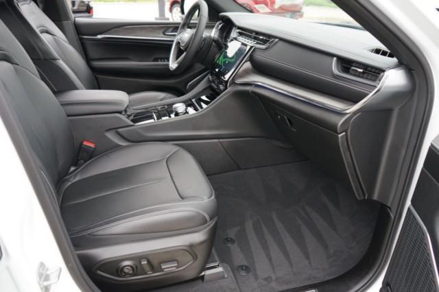 used 2023 Jeep Grand Cherokee car, priced at $38,609