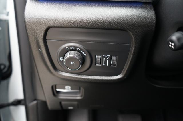 used 2023 Jeep Grand Cherokee car, priced at $36,950