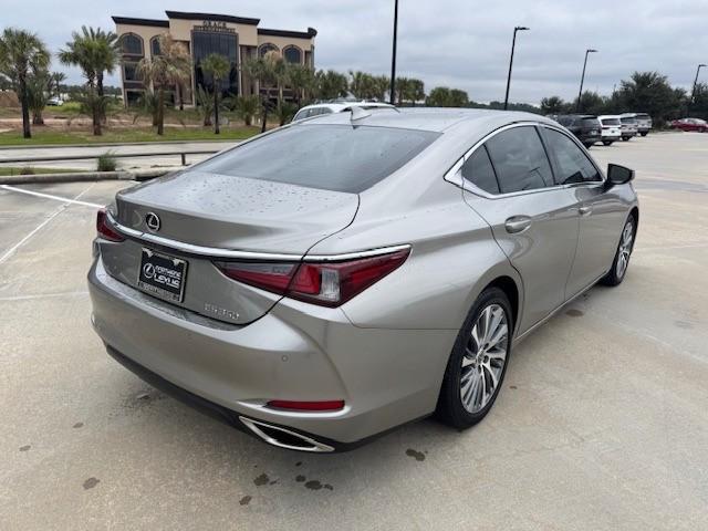 used 2021 Lexus ES 350 car, priced at $32,500