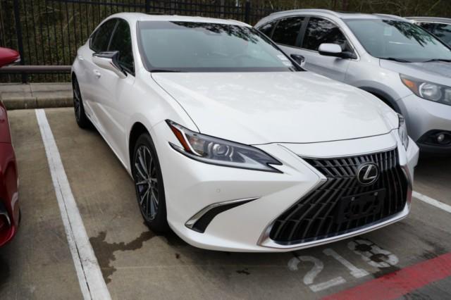 used 2024 Lexus ES 350 car, priced at $43,380