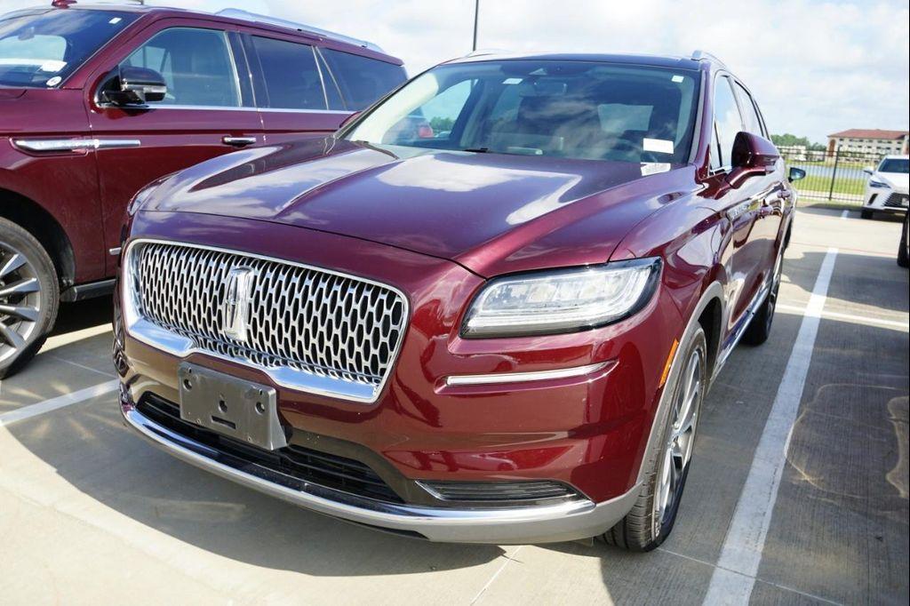used 2021 Lincoln Nautilus car, priced at $26,900