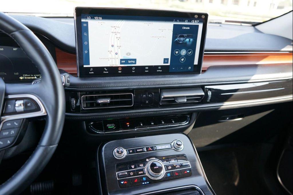 used 2021 Lincoln Nautilus car, priced at $23,900