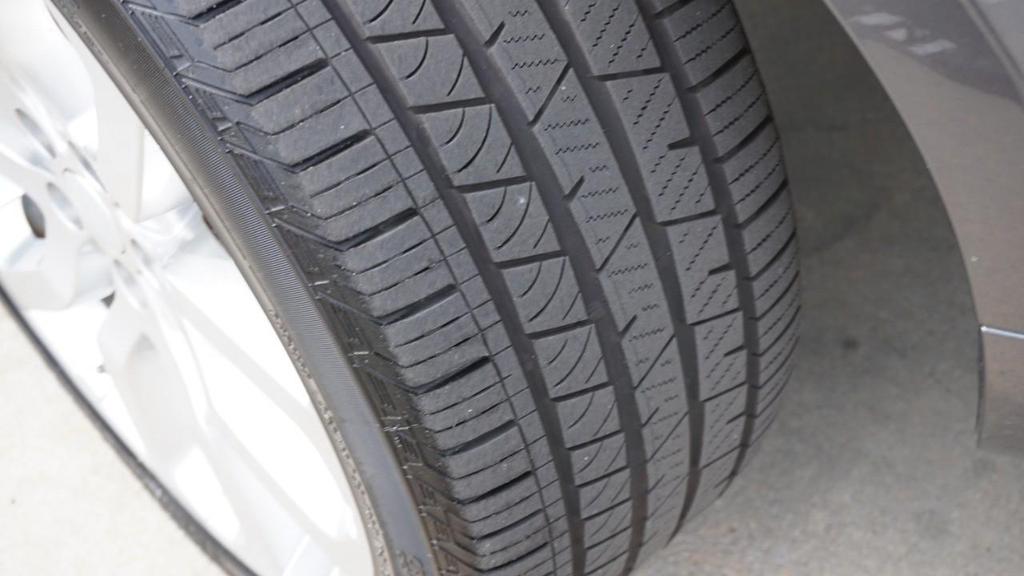 used 2019 Land Rover Range Rover Sport car, priced at $36,900