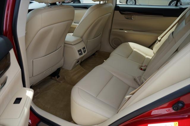 used 2014 Lexus ES 350 car, priced at $17,300