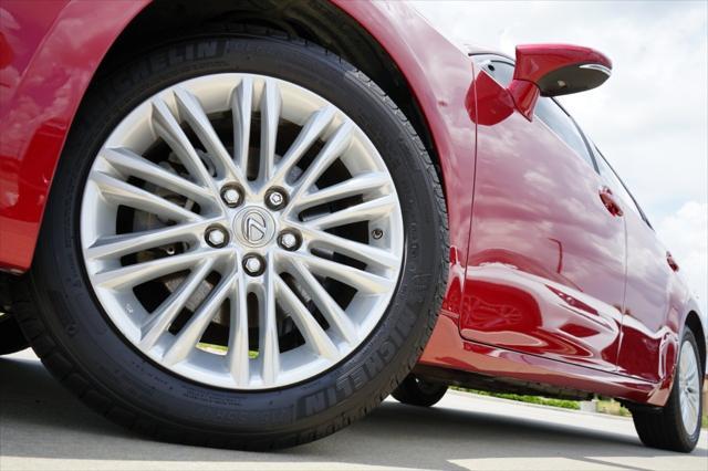 used 2014 Lexus ES 350 car, priced at $17,300