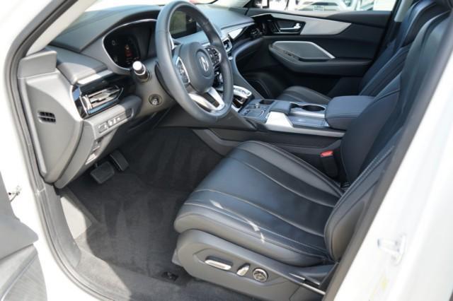 used 2023 Acura MDX car, priced at $43,457