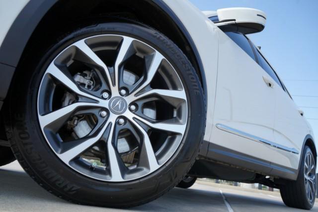 used 2023 Acura MDX car, priced at $43,457
