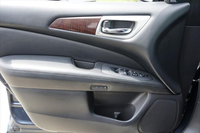 used 2016 Nissan Pathfinder car, priced at $11,750