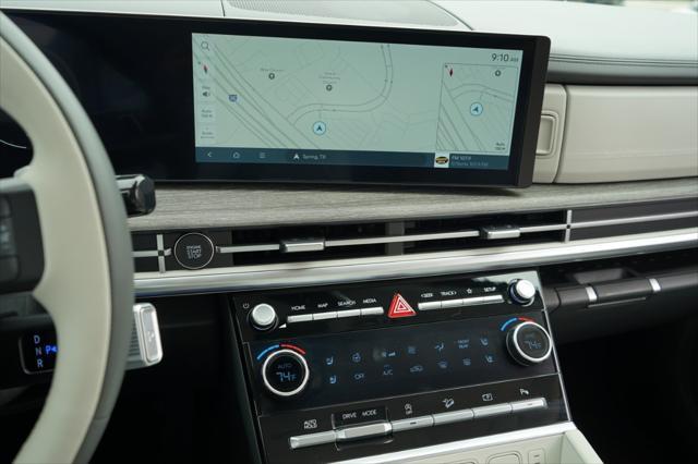 used 2024 Hyundai Santa Fe car, priced at $39,850