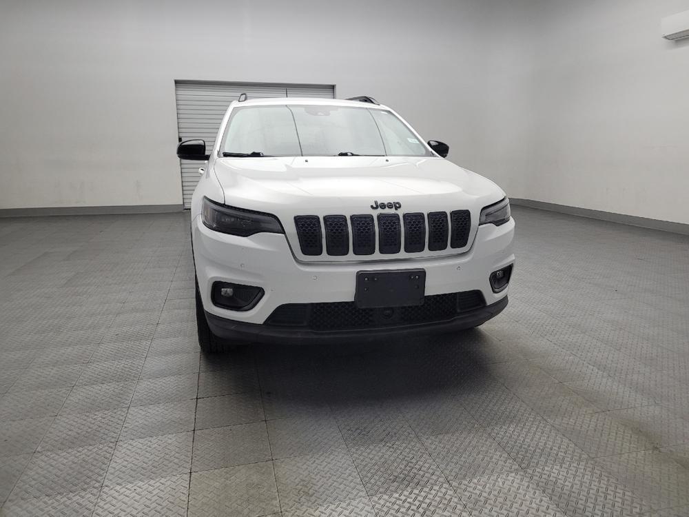 used 2023 Jeep Cherokee car, priced at $28,695