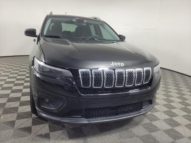 used 2019 Jeep Cherokee car, priced at $18,395