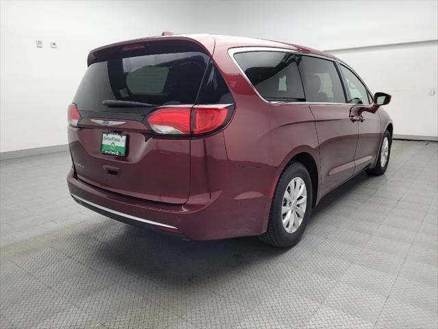 used 2020 Chrysler Pacifica car, priced at $21,695