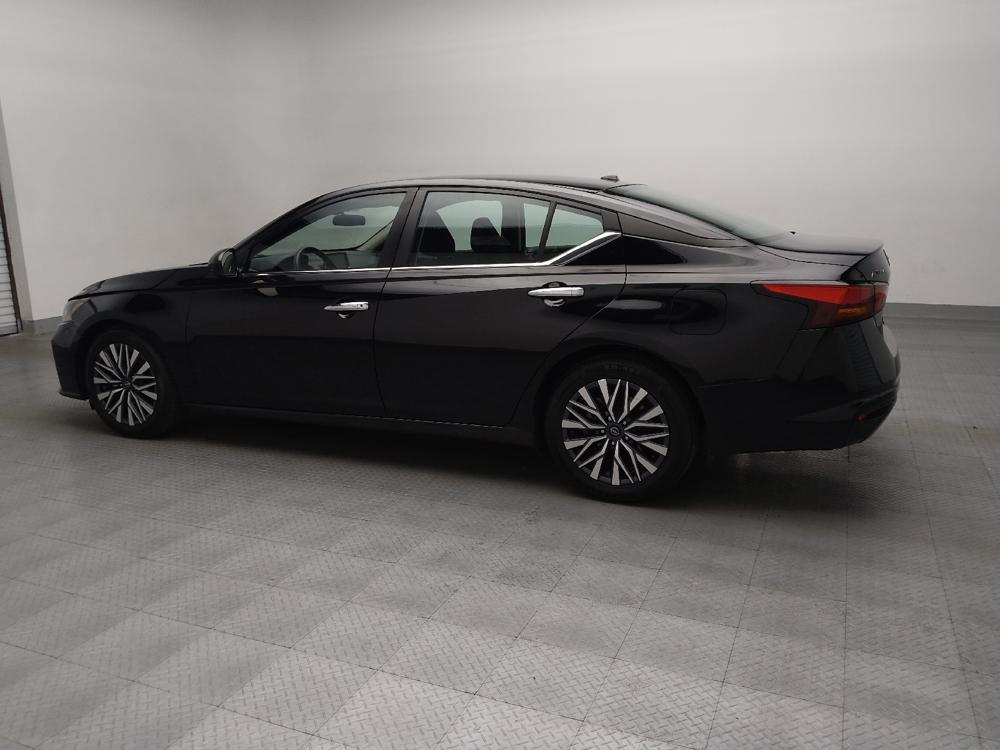 used 2024 Nissan Altima car, priced at $25,995