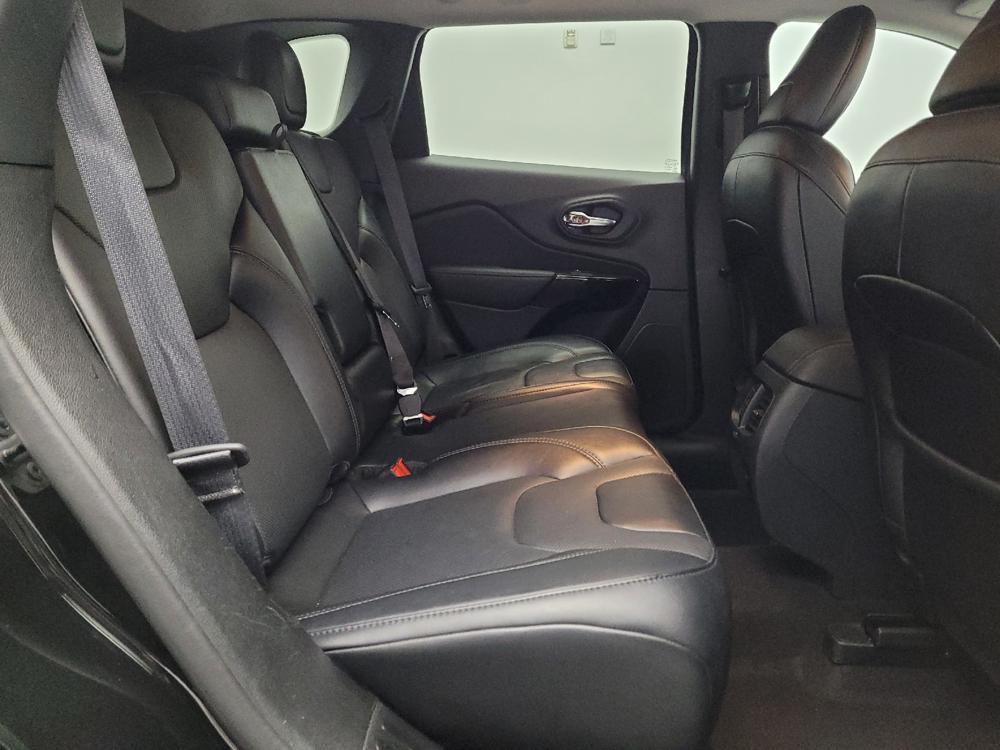 used 2023 Jeep Cherokee car, priced at $27,395