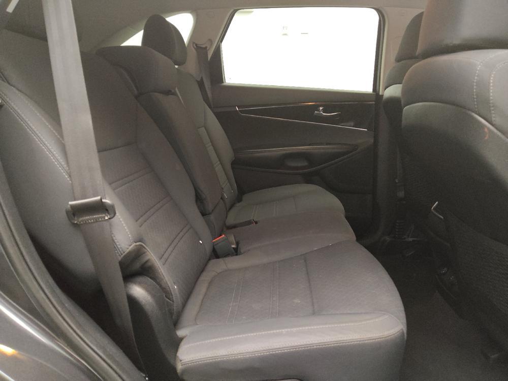 used 2017 Kia Sorento car, priced at $15,395