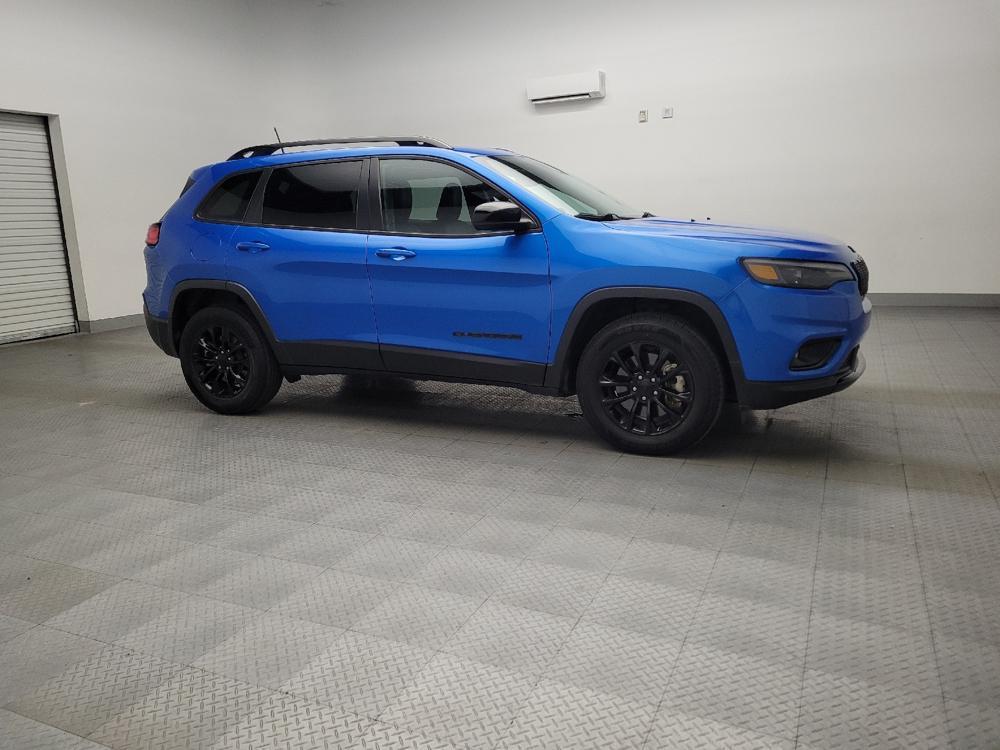 used 2023 Jeep Cherokee car, priced at $27,795
