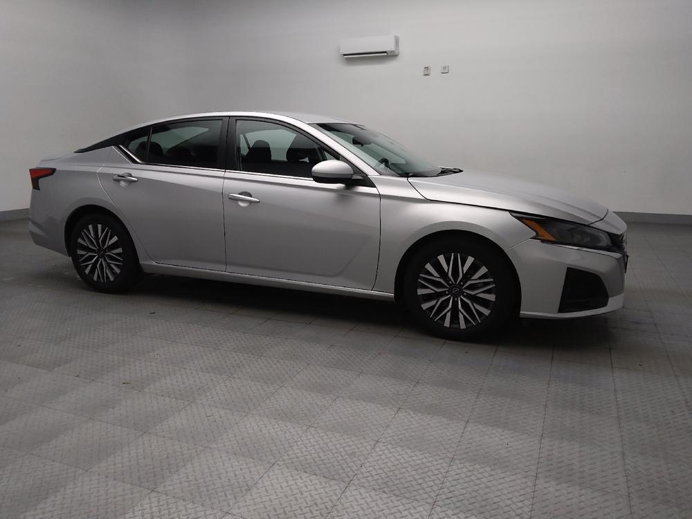 used 2023 Nissan Altima car, priced at $24,995