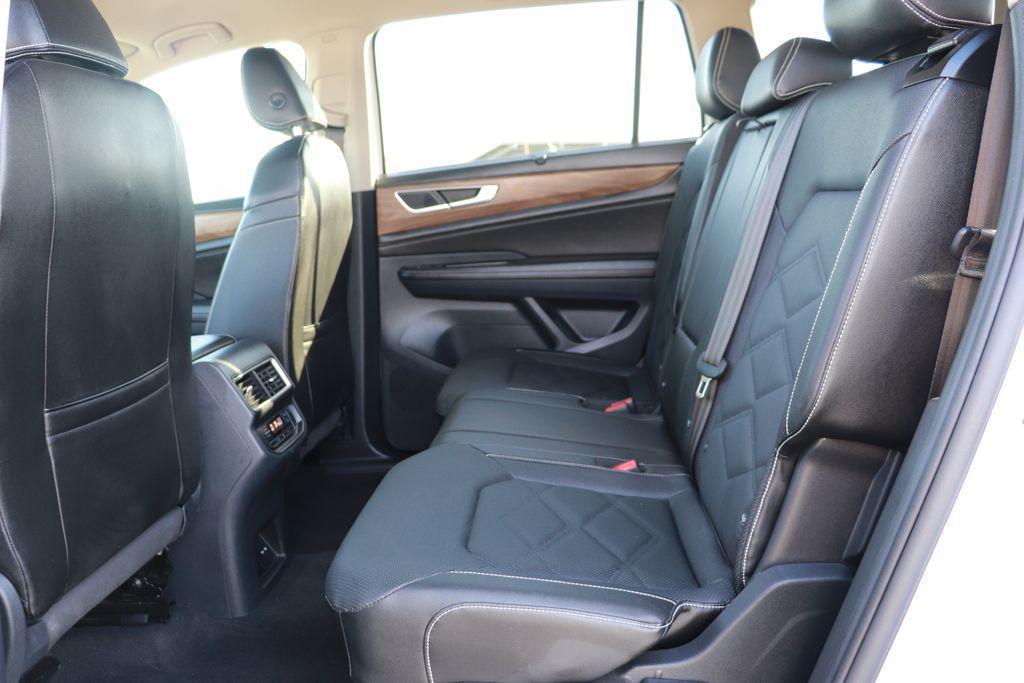 used 2025 Volkswagen Atlas car, priced at $37,000