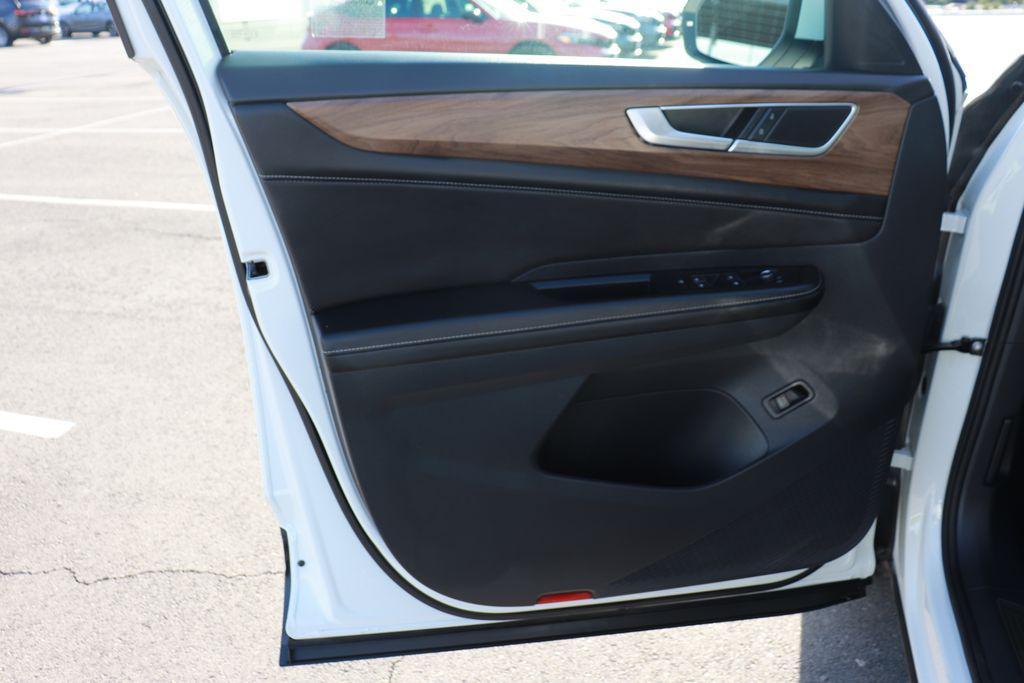 used 2025 Volkswagen Atlas car, priced at $37,000