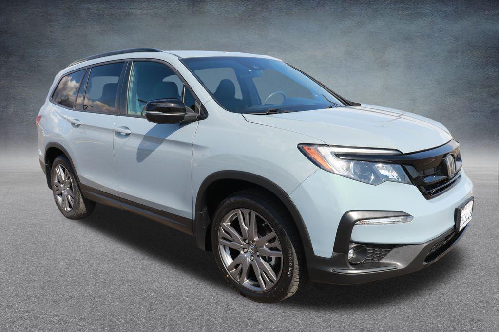 used 2022 Honda Pilot car, priced at $26,000