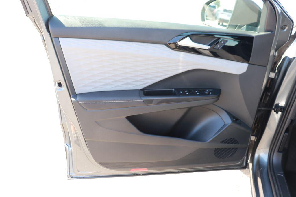 used 2024 Volkswagen Taos car, priced at $18,500