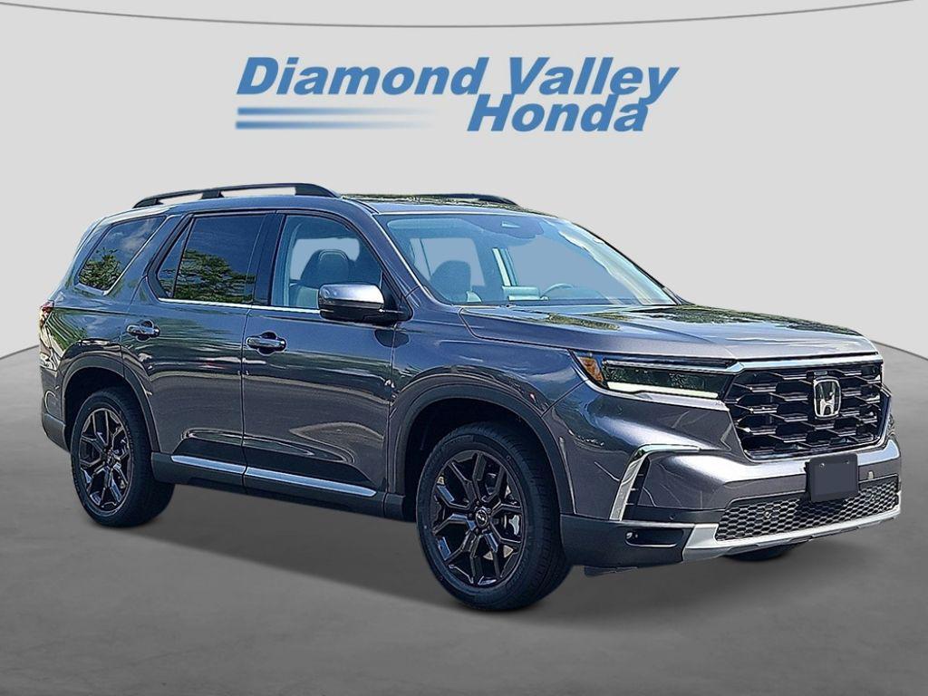 new 2025 Honda Pilot car, priced at $47,199