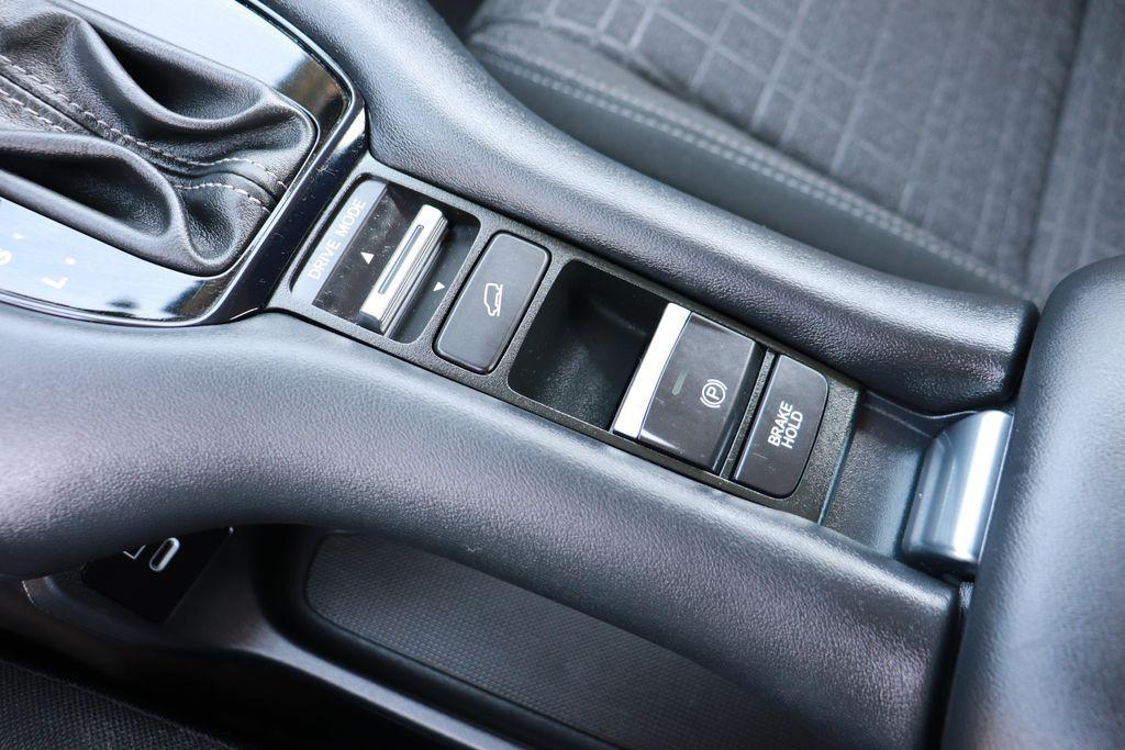 used 2025 Honda HR-V car, priced at $24,500