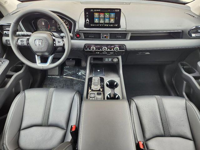 new 2025 Honda Pilot car, priced at $46,163